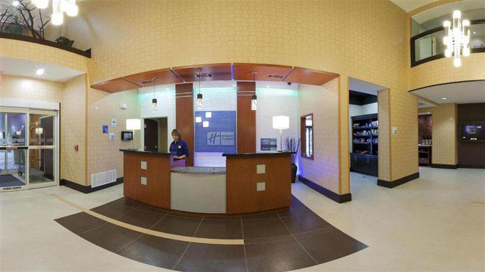 Holiday Inn Express Hotel & Suites Dallas West By Ihg Екстериор снимка
