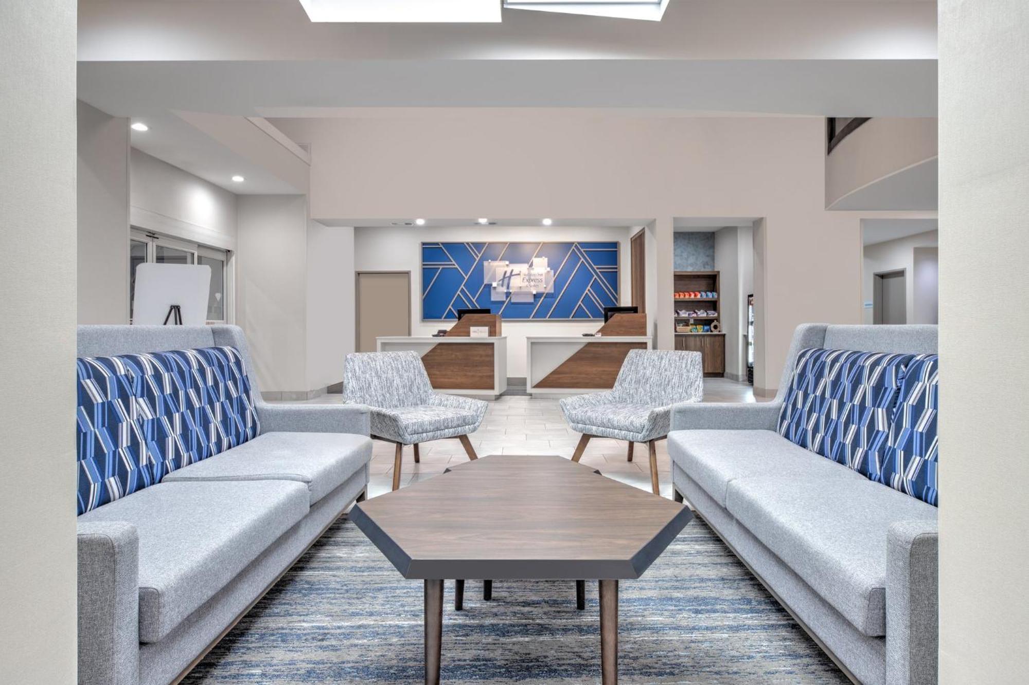 Holiday Inn Express Hotel & Suites Dallas West By Ihg Екстериор снимка