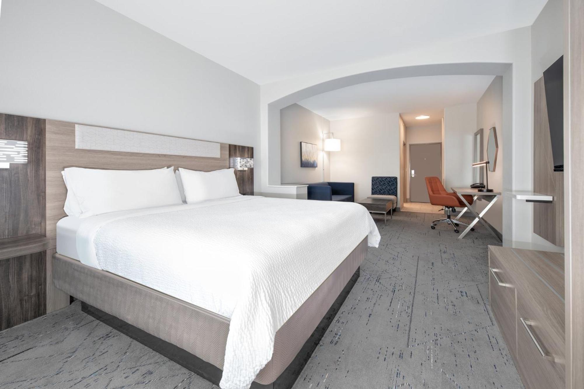 Holiday Inn Express Hotel & Suites Dallas West By Ihg Екстериор снимка