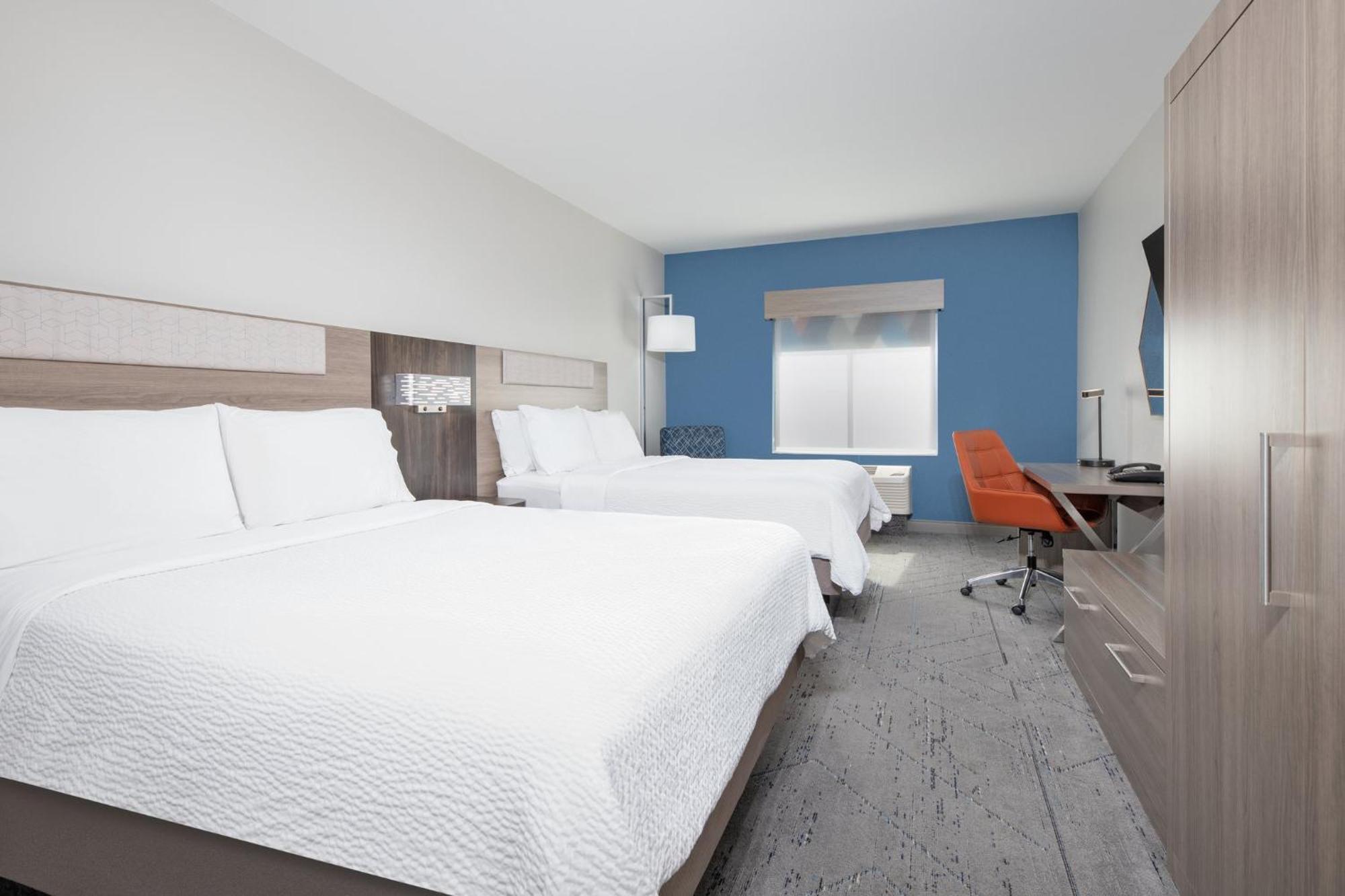 Holiday Inn Express Hotel & Suites Dallas West By Ihg Екстериор снимка